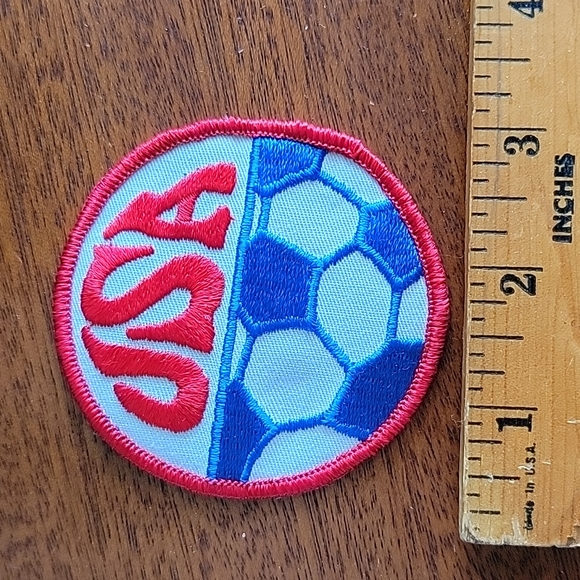 Vintage Soccer Red White and Blue Patches Bundle 10 Sew / Iron on team USA 🇺🇸 - Picture 5 of 6